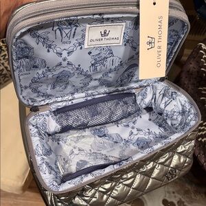 Oliver Thomas Metallic Quilted Cosmetic Case